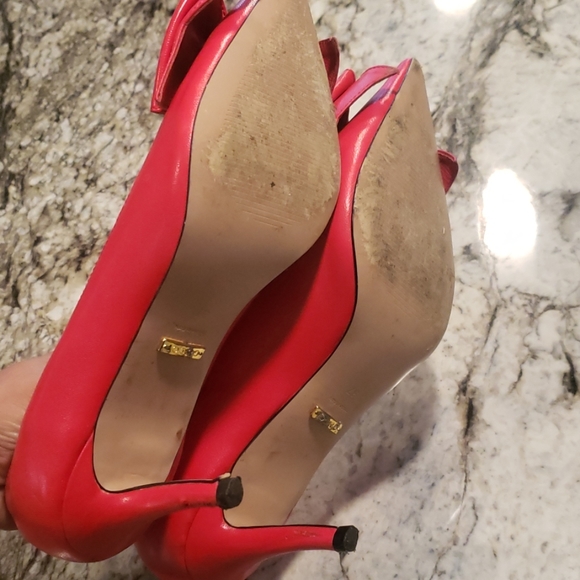 Gucci - Picture 3 of 4